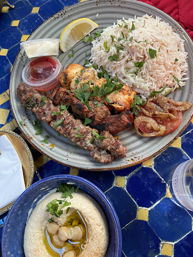 Photo of Oasis lounge - 1 Church Ln, London N2 8DX